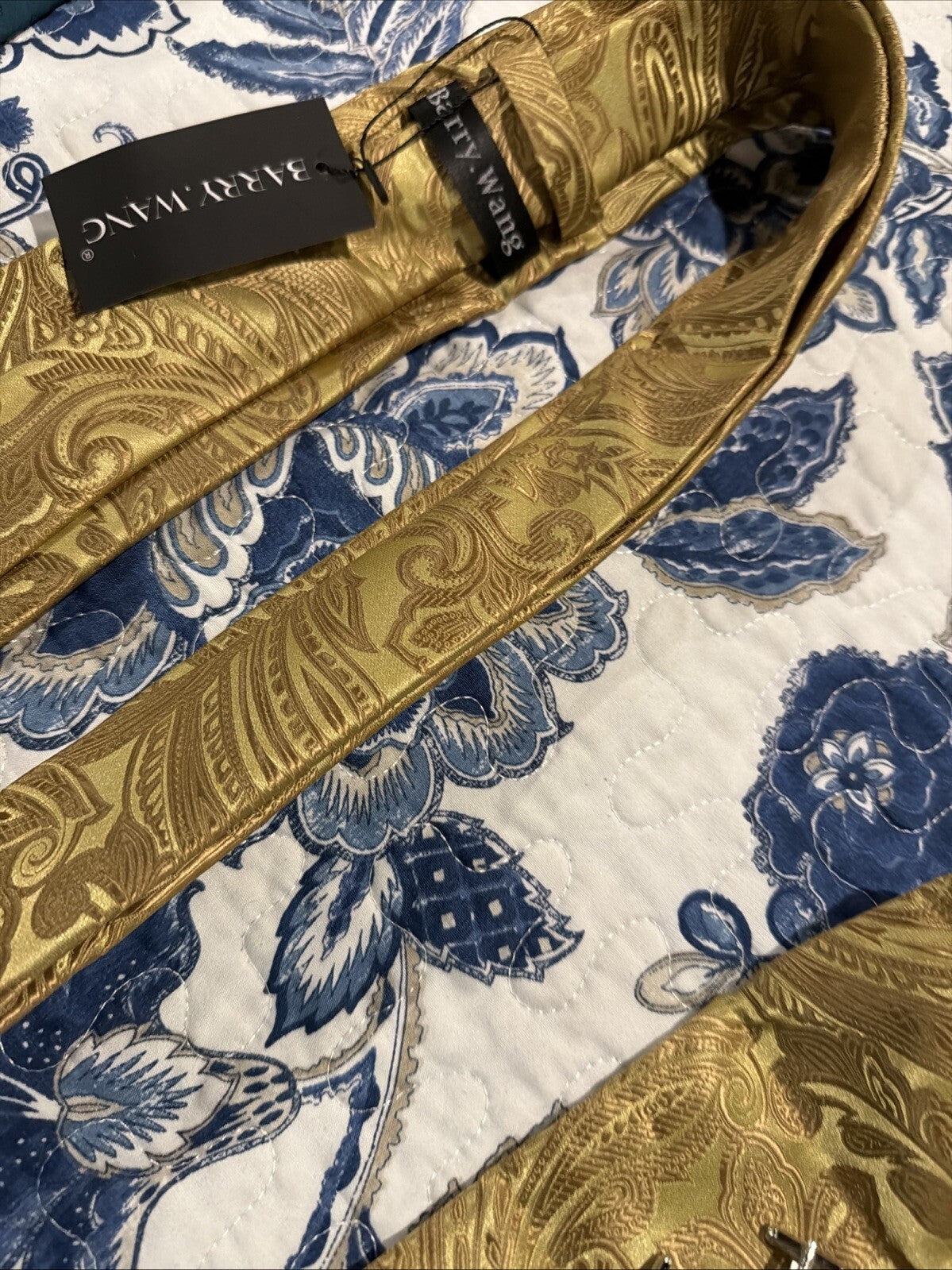 Barry Wang Gold Paisley Tie and Cufflinks Set