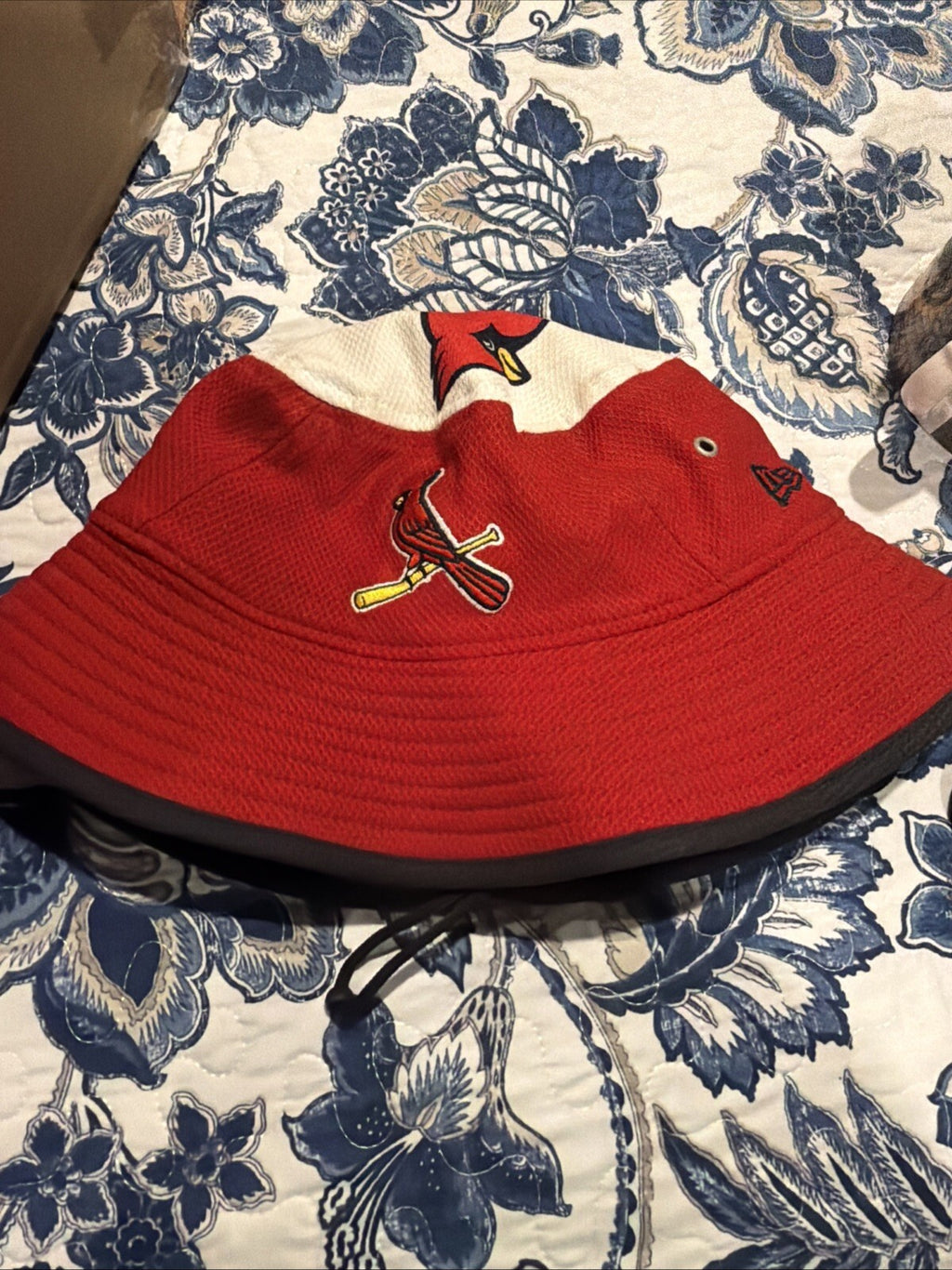 New Era Arizona Cardinals Red Bucket Hat NFL Vintage Collection