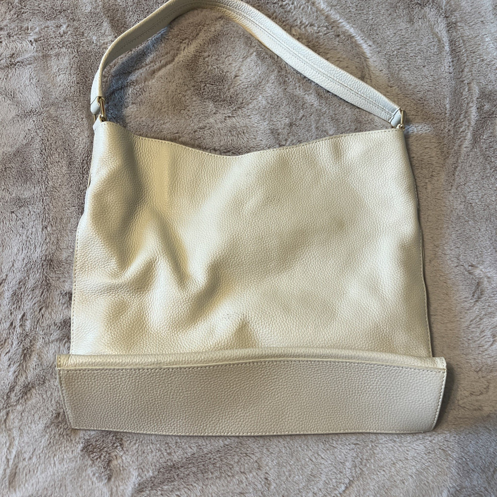 Tote Le Monde Women Barcelona Shoulder Bag Cream Pebbled Leather Minimalist