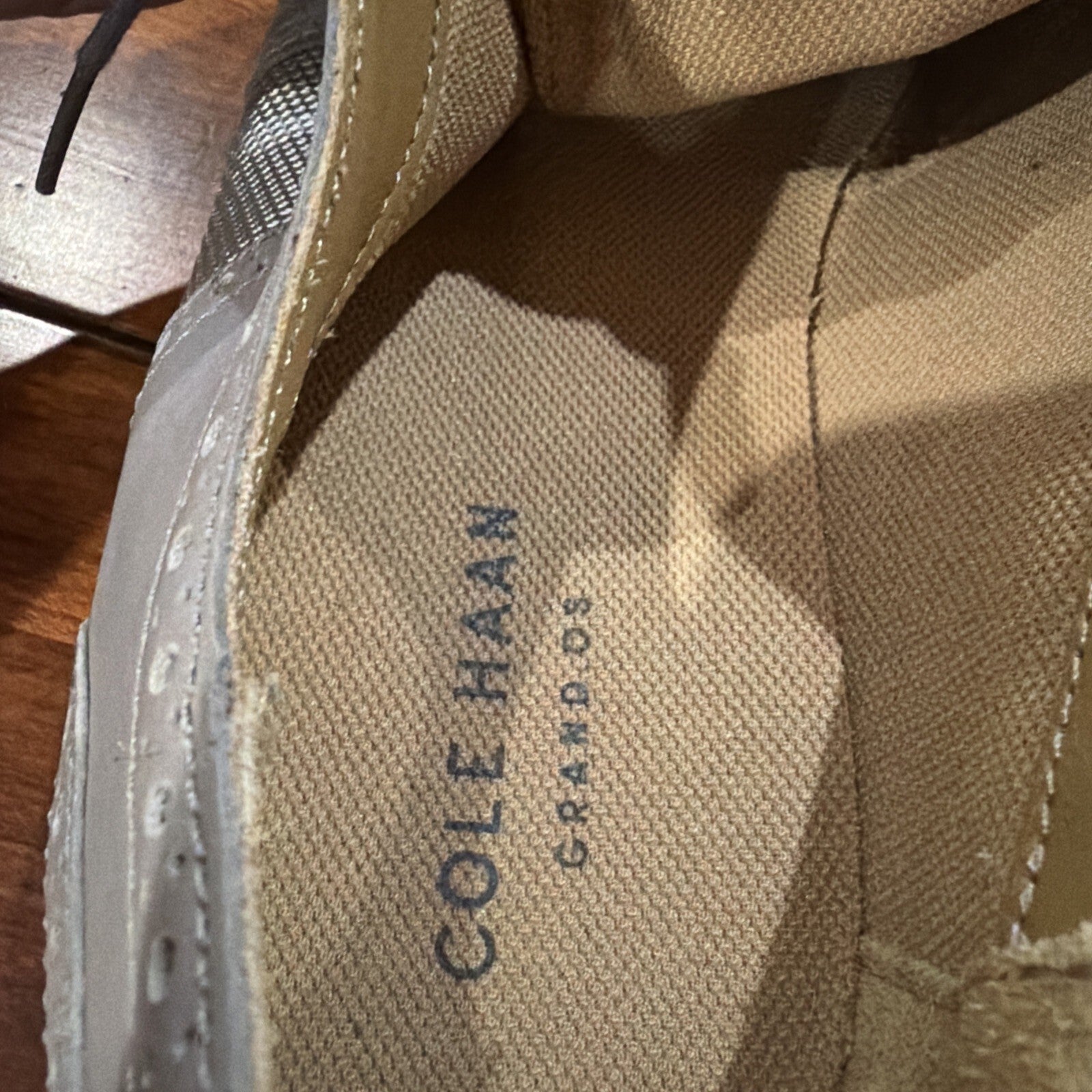Cole Haan Men's Gray Leather and Mesh Wingtip Dress Shoes Size 9.5 M