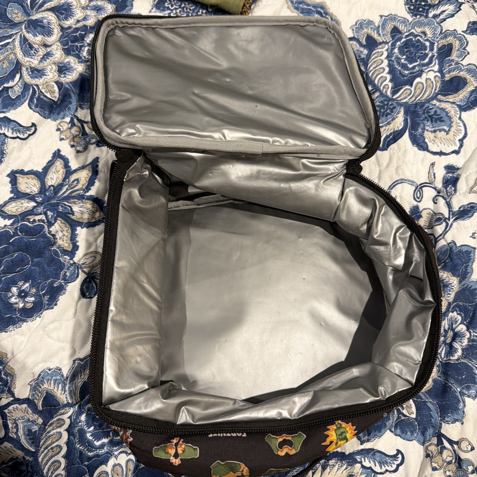 Fortnite Insulated Zipper Lunch Bag with Handle Black