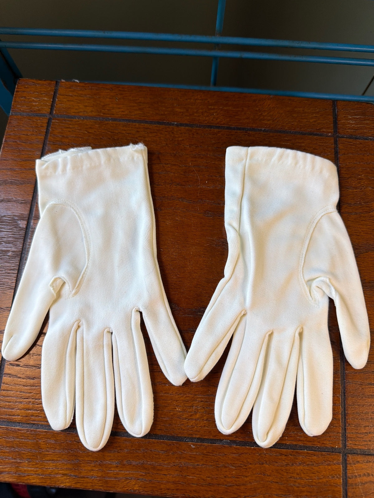 Vintage White cotton Gloves with Buckle Detail