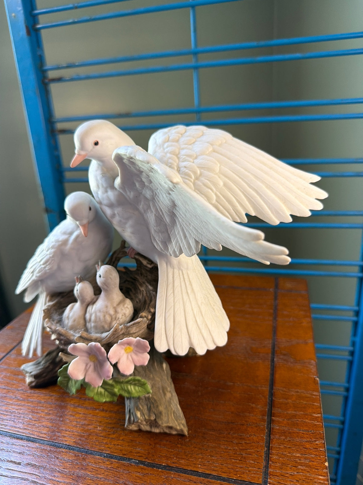 Classic Porcelain Nature's Promise 1996 Dove Family Figurine