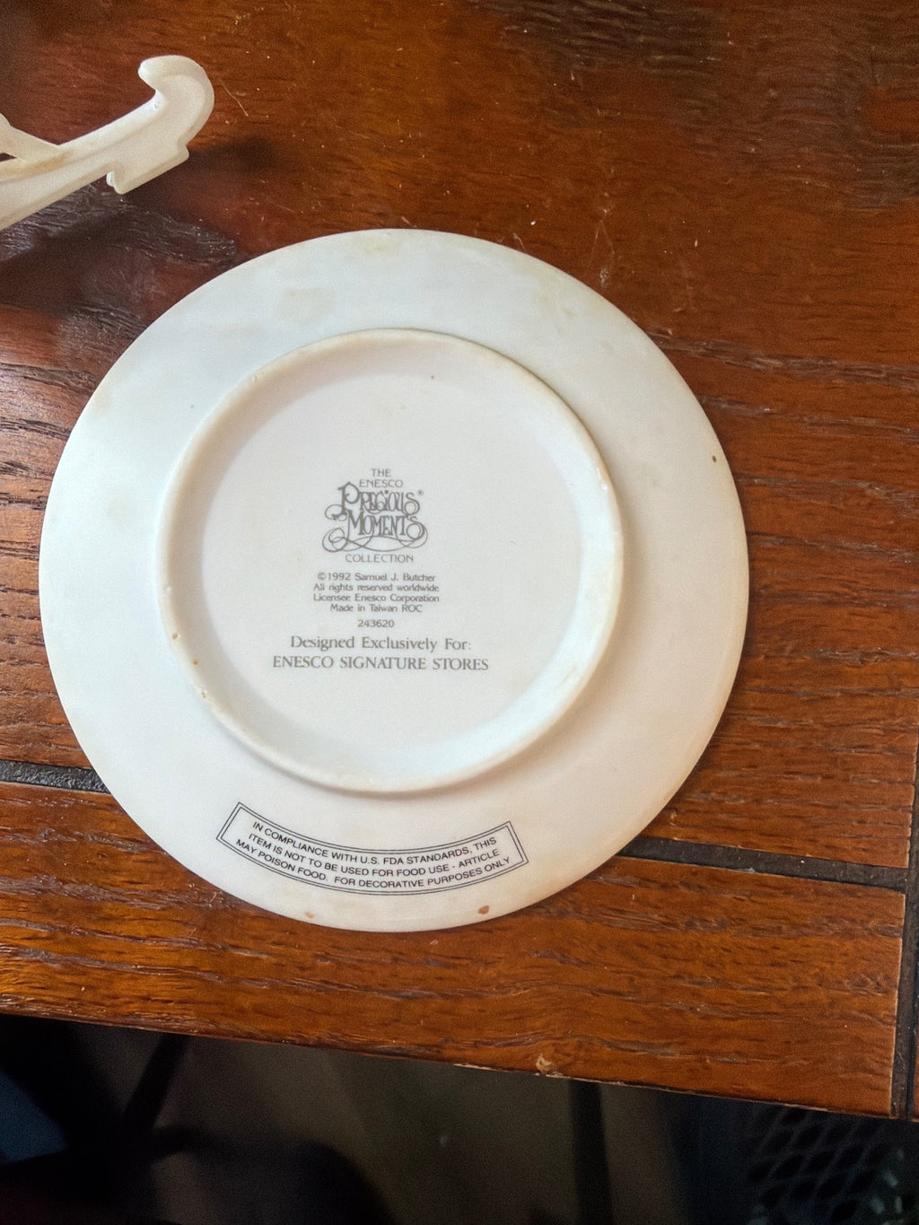 Precious Moments Decorative Plate - "Purr-fect Friends Are From The Heart"