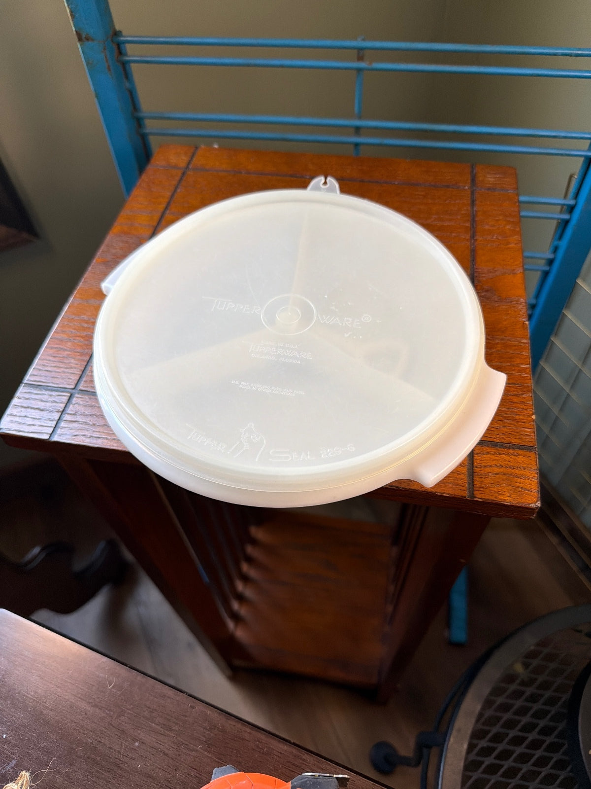 Tupperware Turn-N-Wave Microwave Cooking Tray with Lid