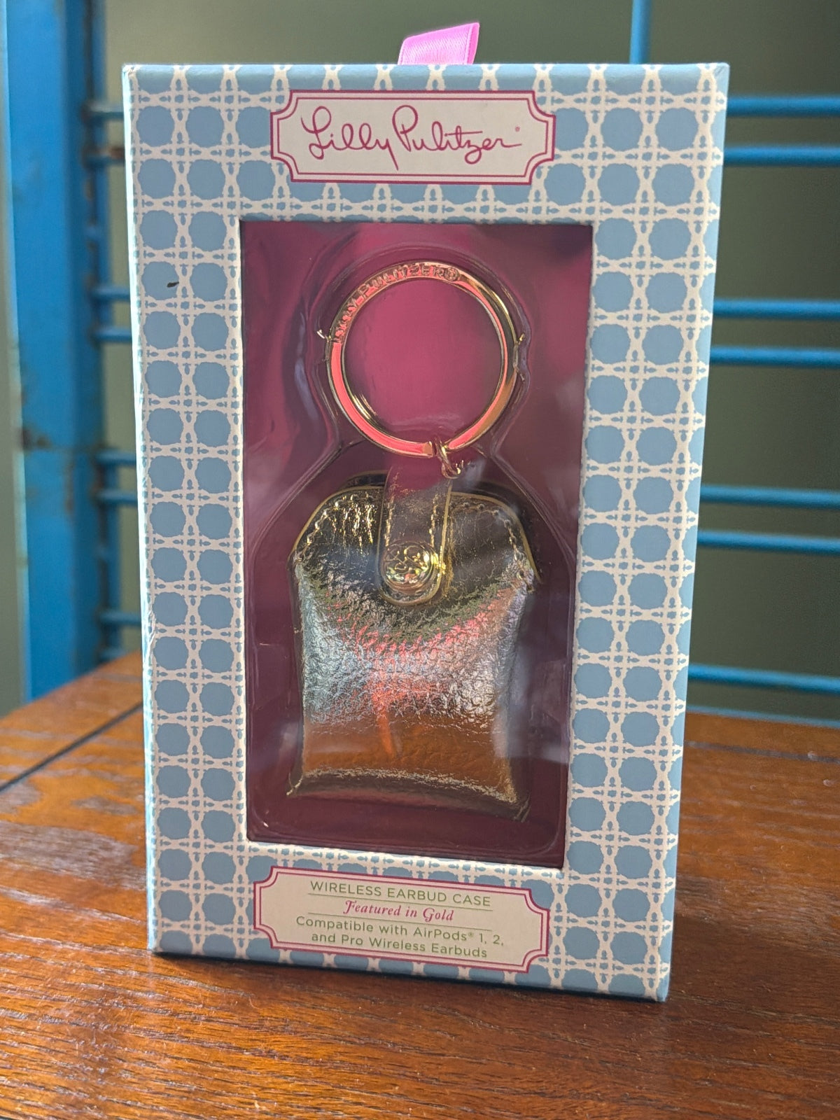Lilly Pulitzer Wireless Earbud Case with Gold Ring Clip [COPY]