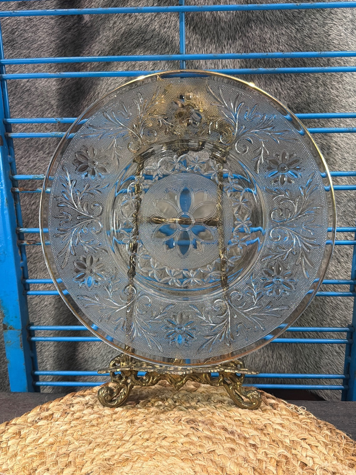 Vintage Anchor Hocking clear “sandwich” pattern plate