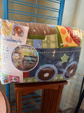 Garanimals 4-Piece Crib Set with Comforter, Crib Sheet, Dust Ruffle, and Bumper