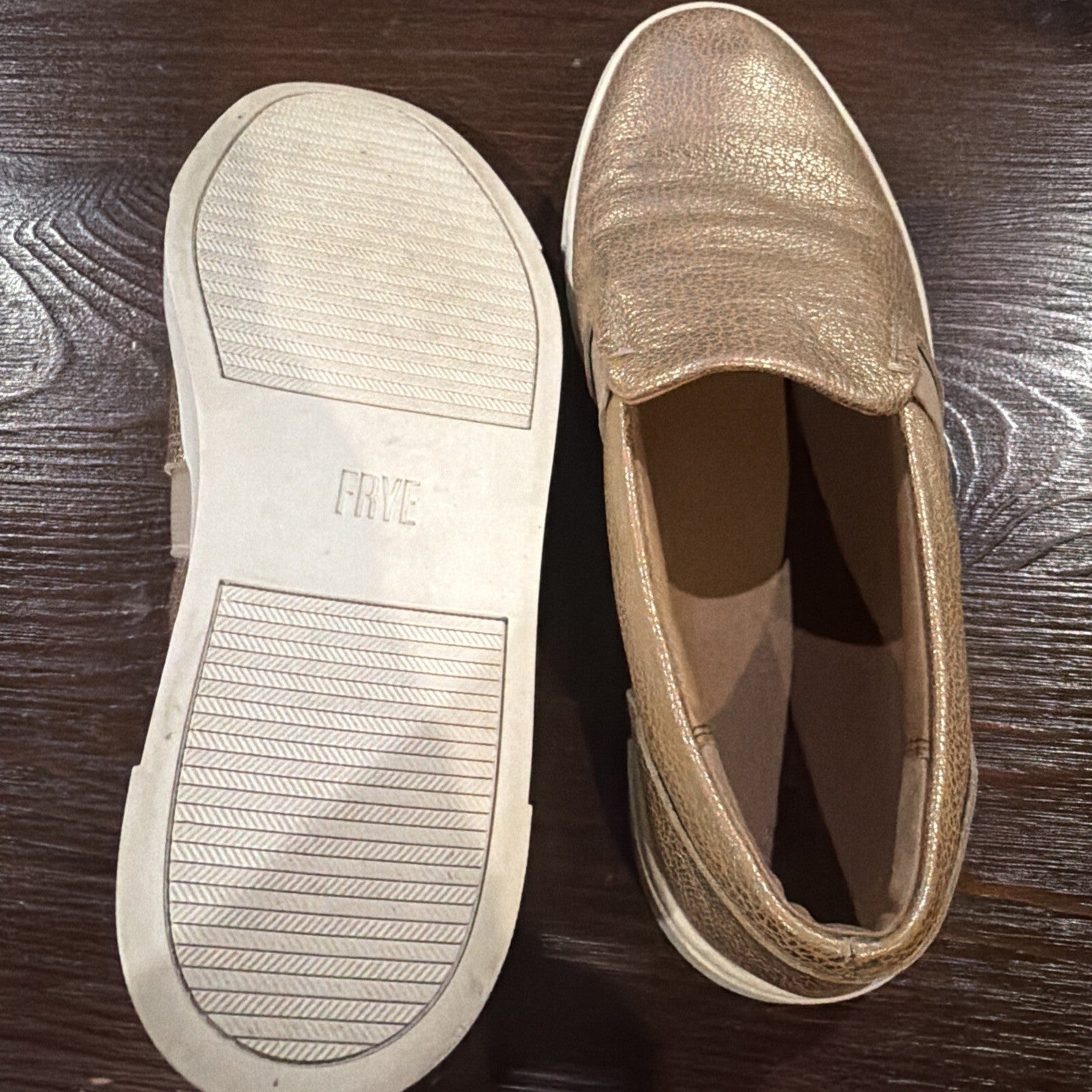 Frye Women's Size 7M Gold Leather Slip-On Shoes
